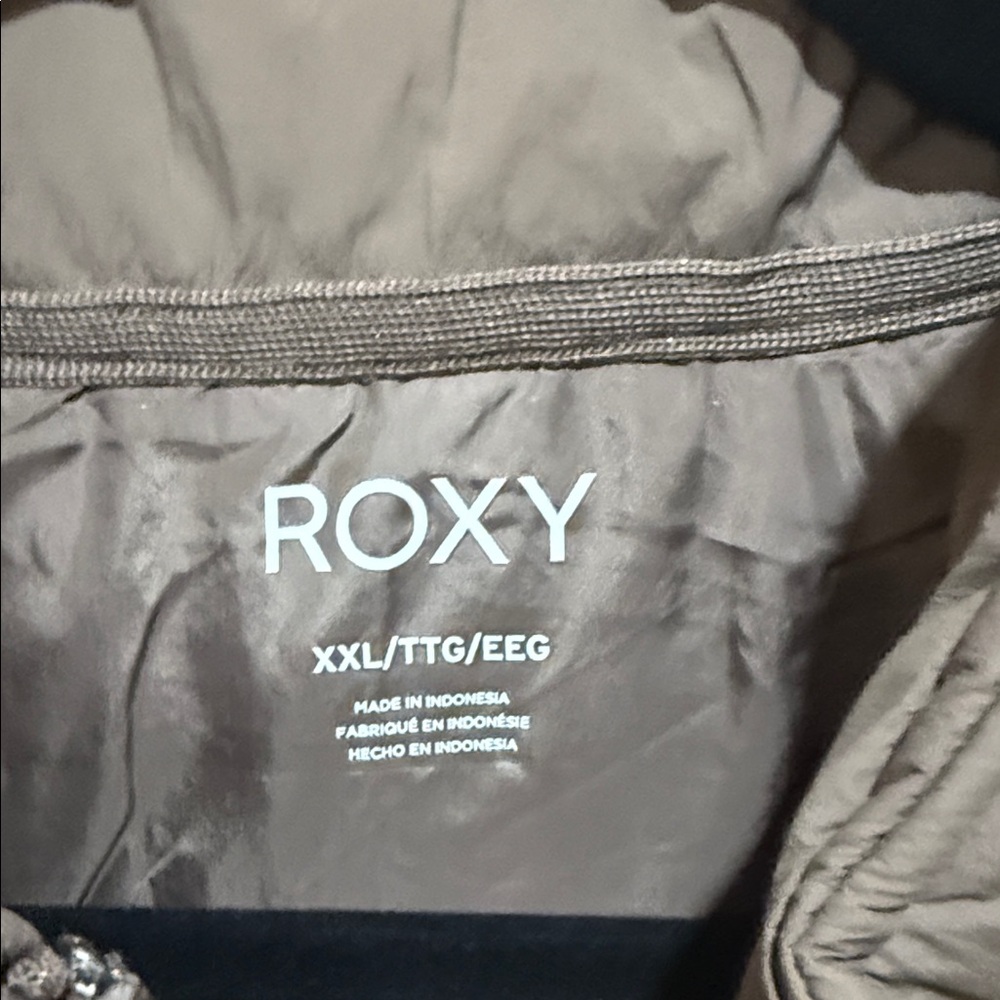 Roxy Quilted Jacket in Taupe Brown. New. - Picture 2 of 10